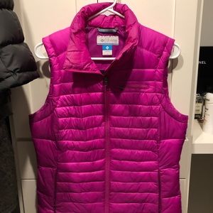 Columbia ladies zip up vest